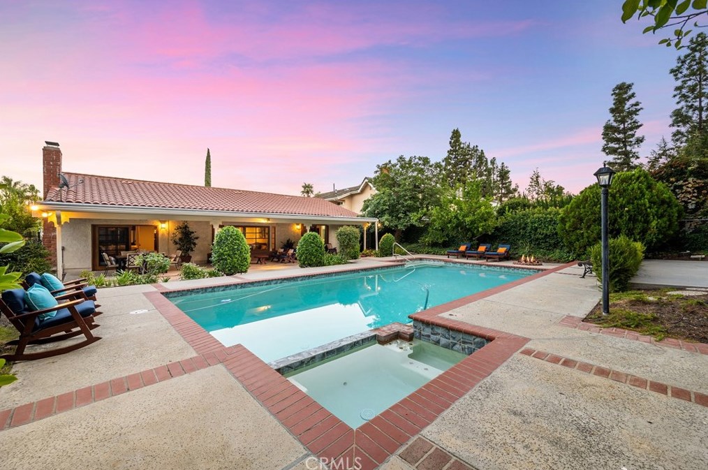 4123 Tarrybrae Ter, Los Angeles, CA 91356-5436
