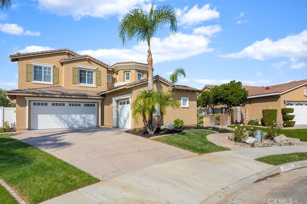37859 Oxford Dr, Murrieta, CA 92562