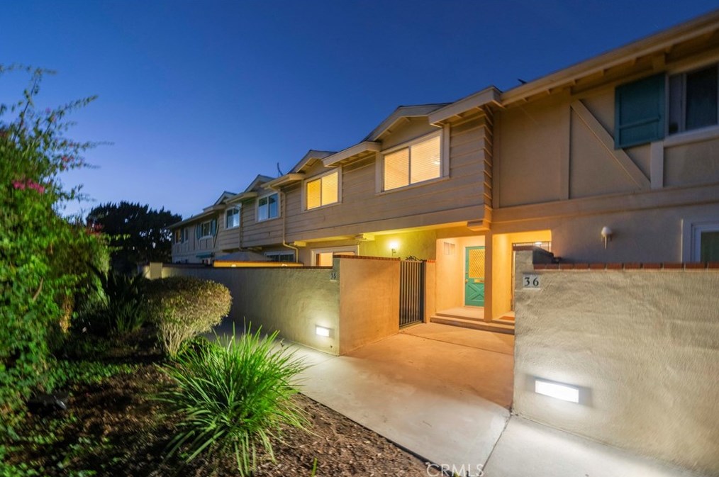1958 Rolling Vista Dr #35, Lomita, CA 90717