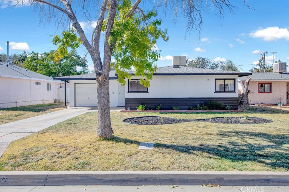 44035 Cedar Ave, Lancaster, CA 93534