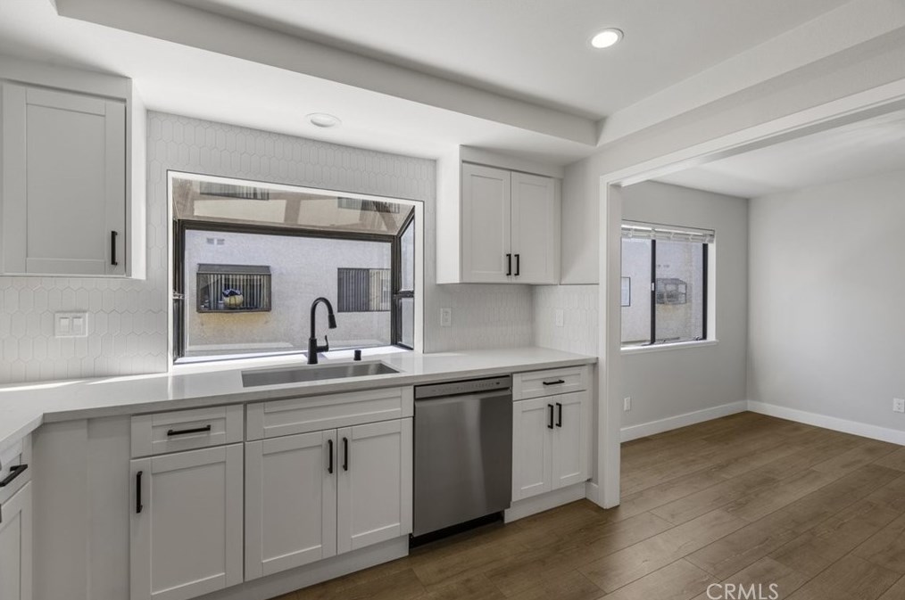 5408 Las Virgenes Rd, Calabasas, CA 91302