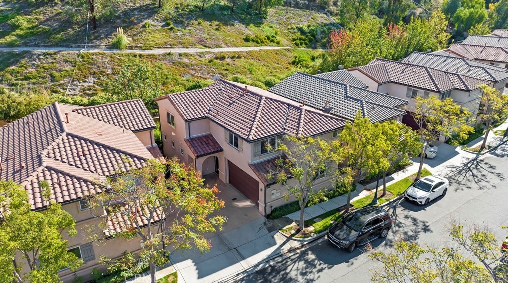 21122 Avenida De Sonrisa, Santa Clarita, CA 91350