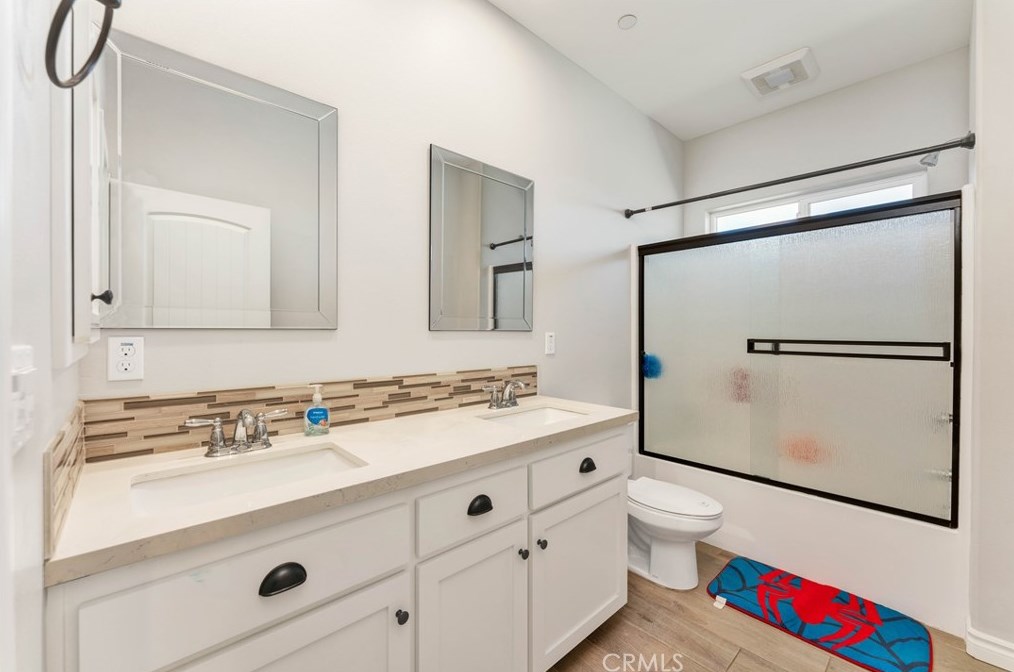 3014 Manzano Rd, Phelan CA  92371-7767 exterior