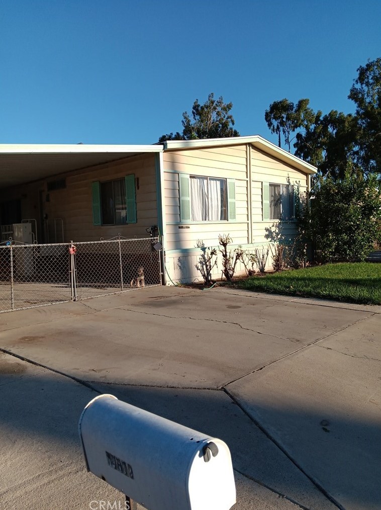 14812 Delfbush St, Moreno Valley, CA 92553-3911