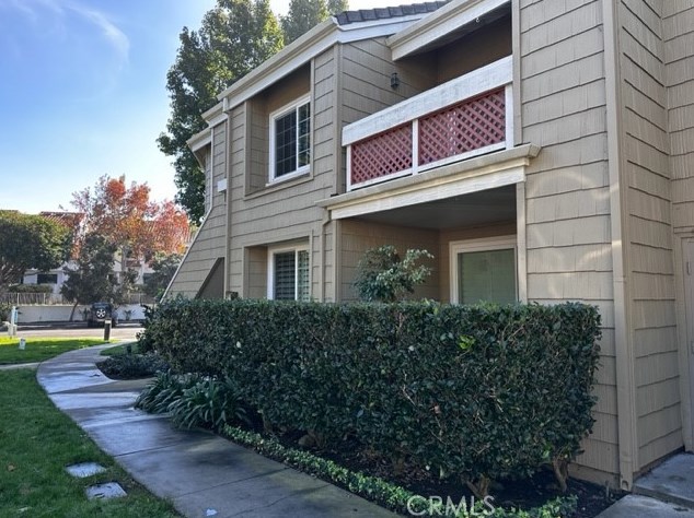 19442 Sunray Ln, Huntington Beach, CA 92648-6403