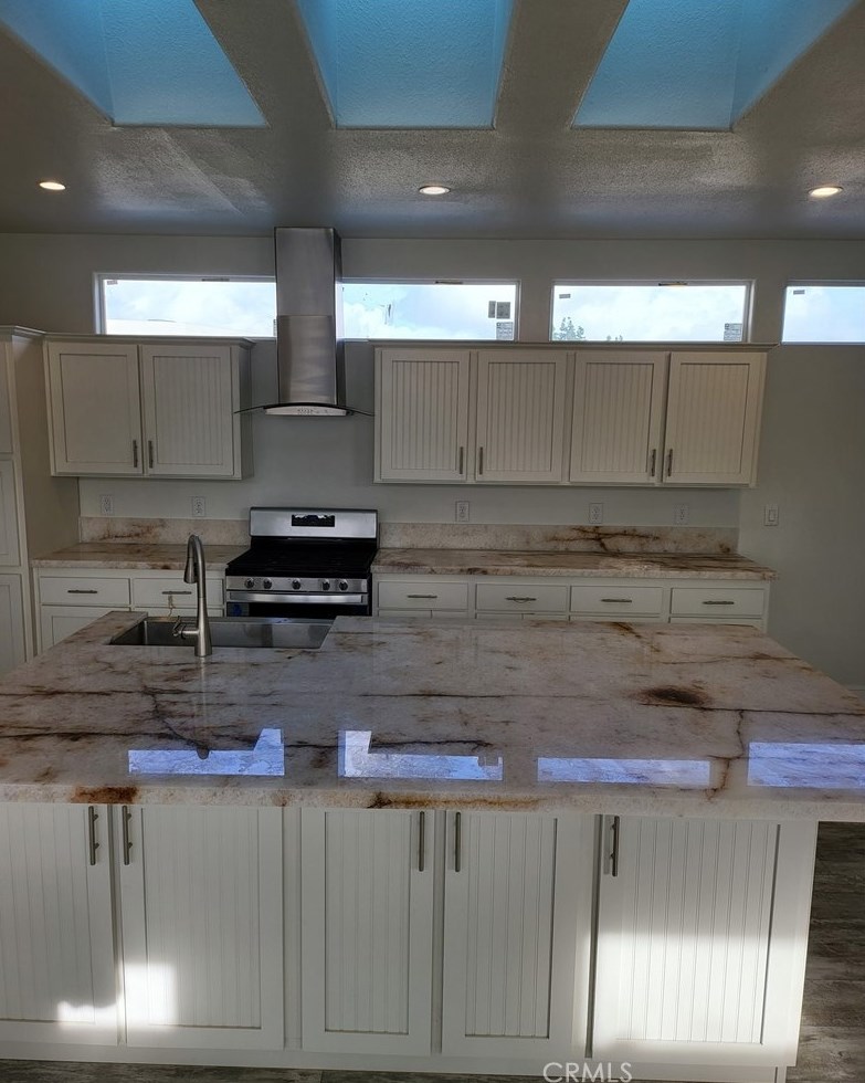 21500 Lassen #070, Chatsworth, CA 91311