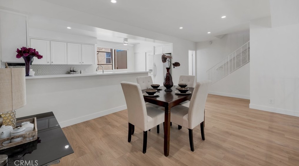 5360 Fairview Blvd, Los Angeles CA  90056-2308 exterior