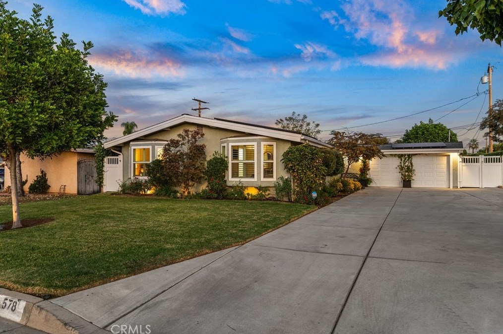 578 S Prospero Dr, Covina, CA 91723