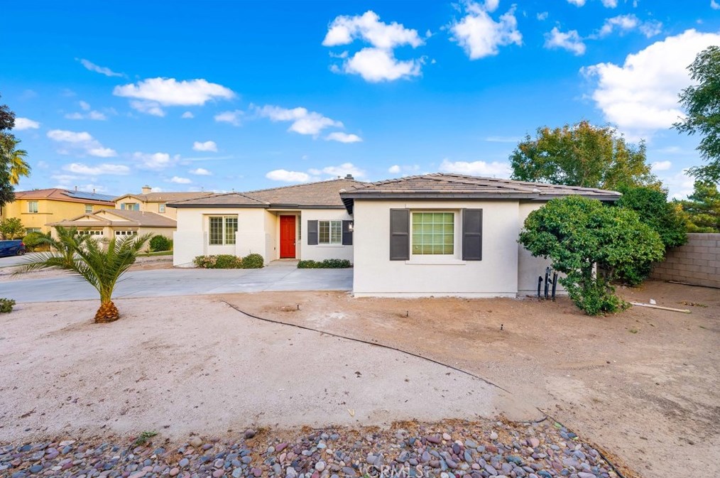 2610 Trudeau Ln, Palmdale, CA 93551-5803