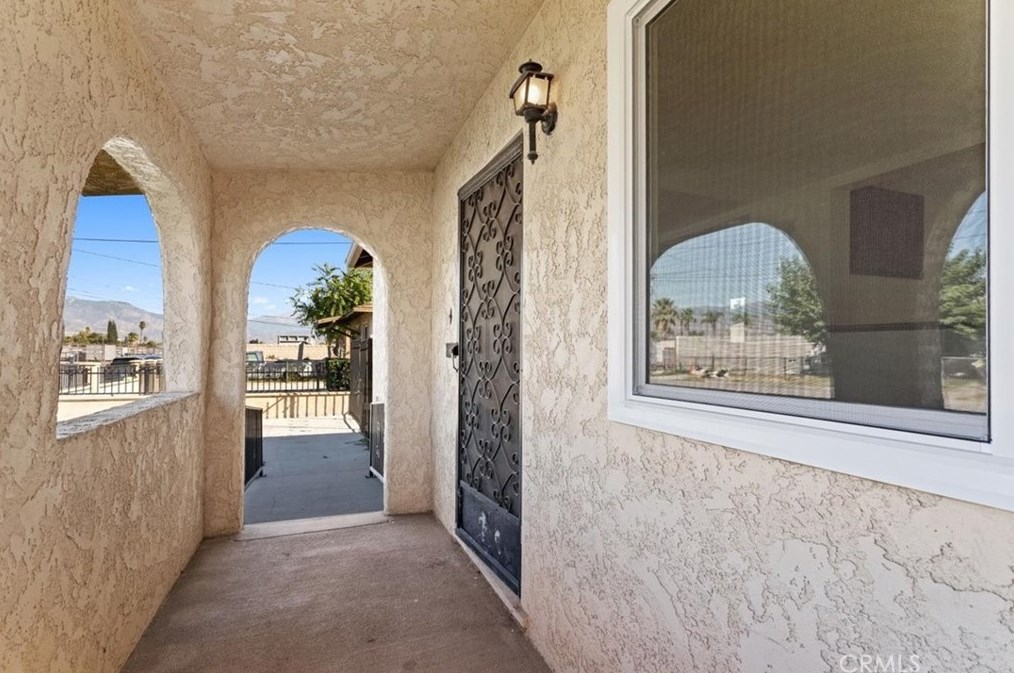 957 Home Ave, San Bernardino, CA 92411