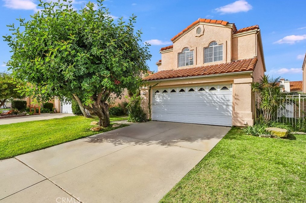 611 Brademas Ct, Simi Valley, CA 93065