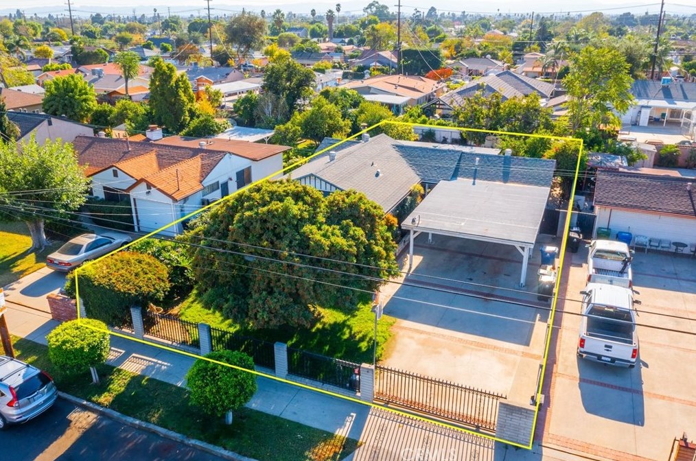 10535 Cayuga Ave, Los Angeles, CA 91331-3012
