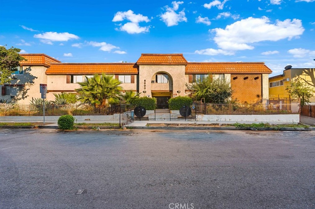 8800 Cedros Ave #224, Van Nuys, CA 91402