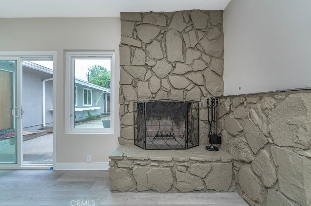 12501 Pinney St, Los Angeles CA  91331-1377 exterior