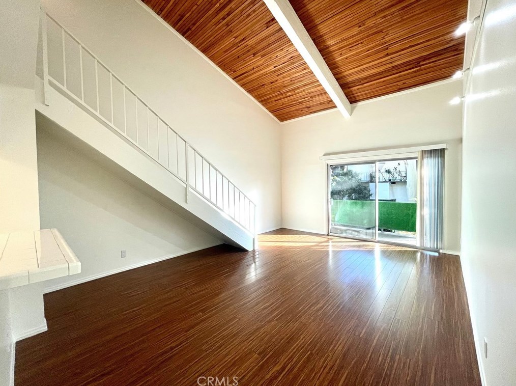 5460 White Oak Ave #a334, Van Nuys, CA 91316