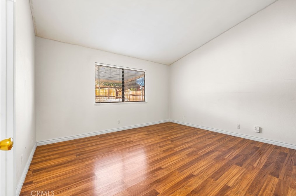 38111 Meadow Wood St, Palmdale CA  93552-3011 exterior