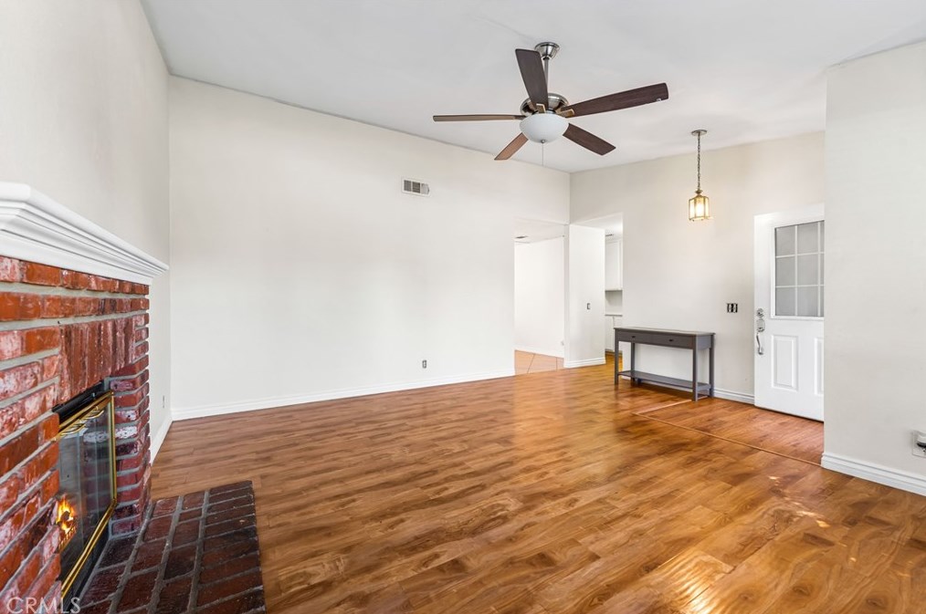 38111 Meadow Wood St, Palmdale CA  93552-3011 exterior