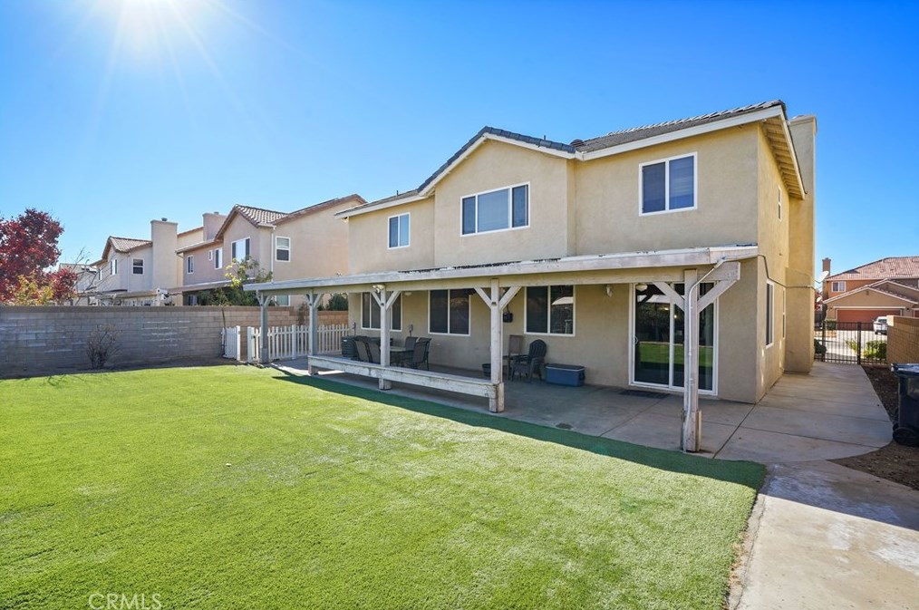 43238 Yaffa St, Lancaster, CA 93535