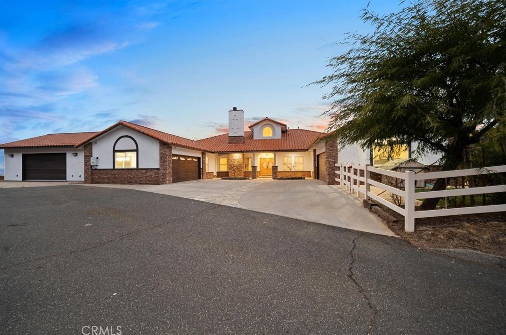 9312 Windy Ct, Santa Clarita, CA 91390