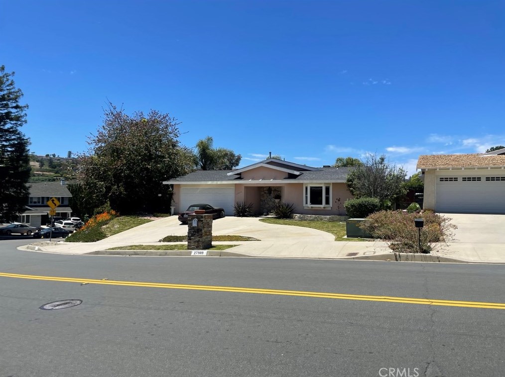 27989 Beechgate Dr, Palos Verdes Estates, CA 90275