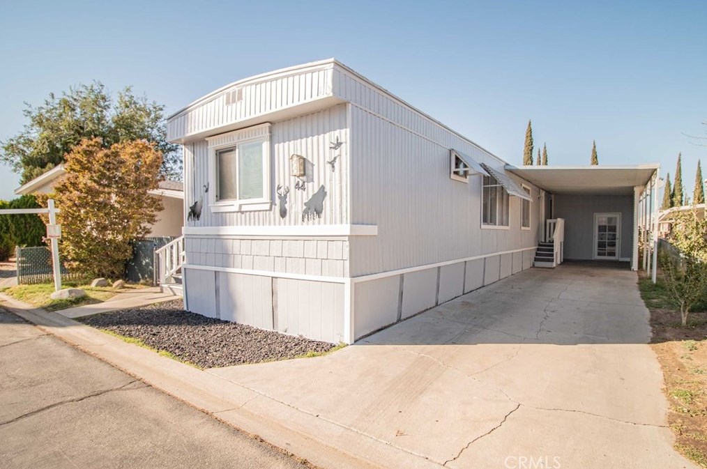 4444 E Ave R #44, Palmdale, CA 93552