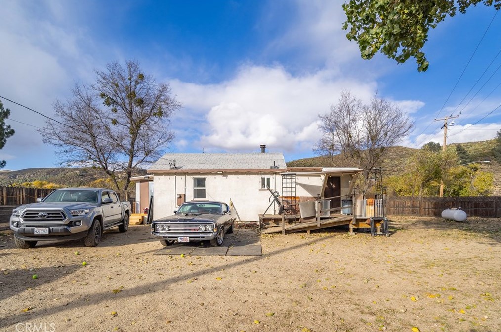 43775 Lake Hughes Rd, Leona Valley, CA 93532
