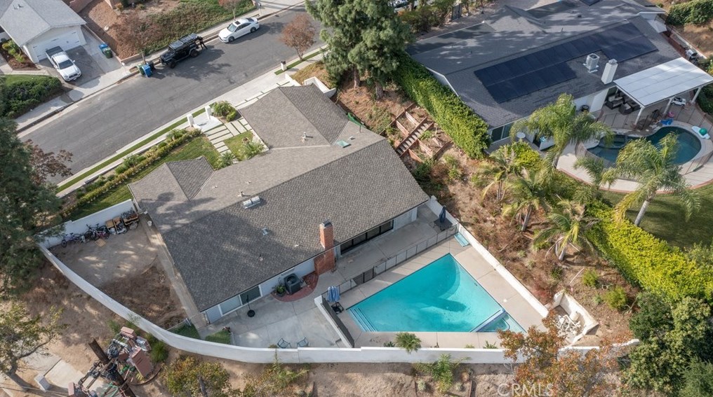 17401 Flanders St, San Fernando CA  91344-2211 exterior