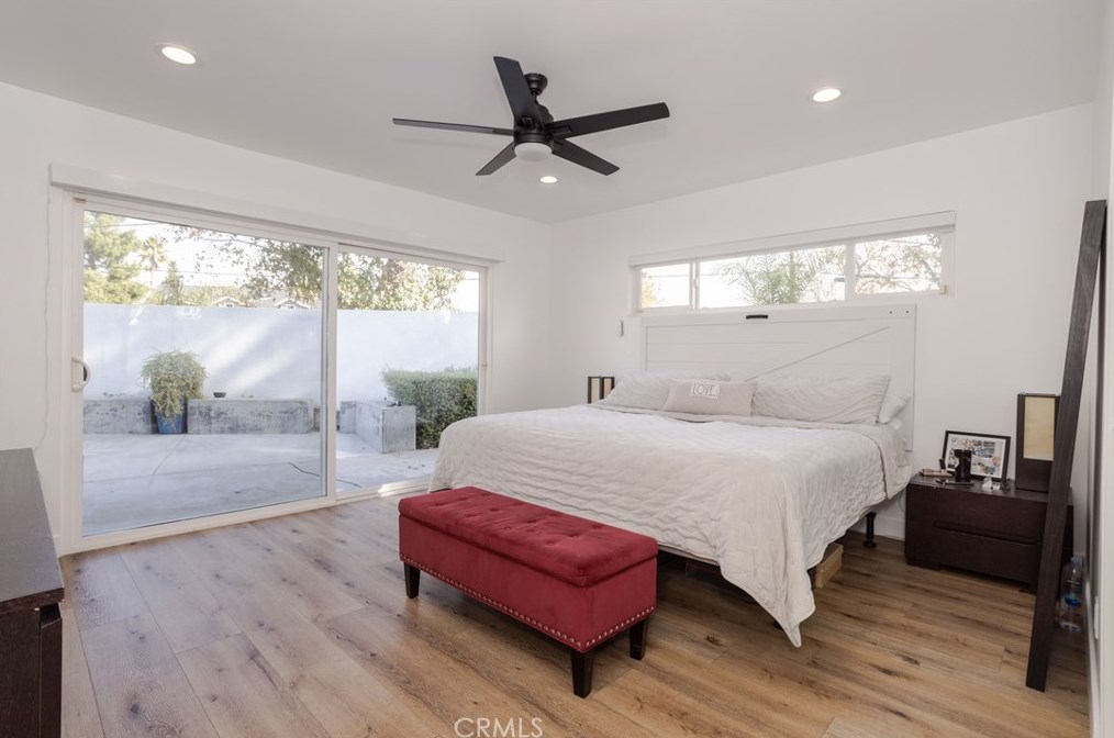 17401 Flanders St, San Fernando CA  91344-2211 exterior