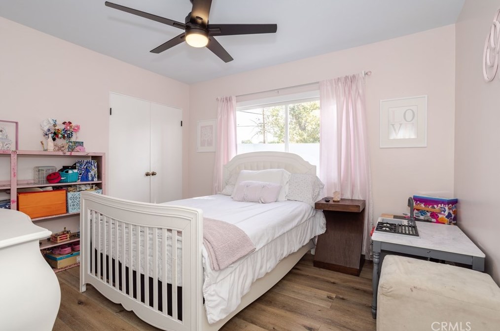 17401 Flanders St, San Fernando CA  91344-2211 exterior