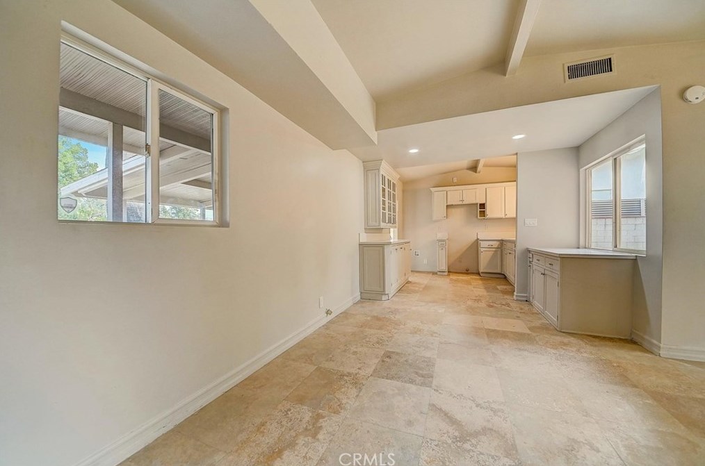 7823 Melvin Ave, Los Angeles CA  91335-1600 exterior