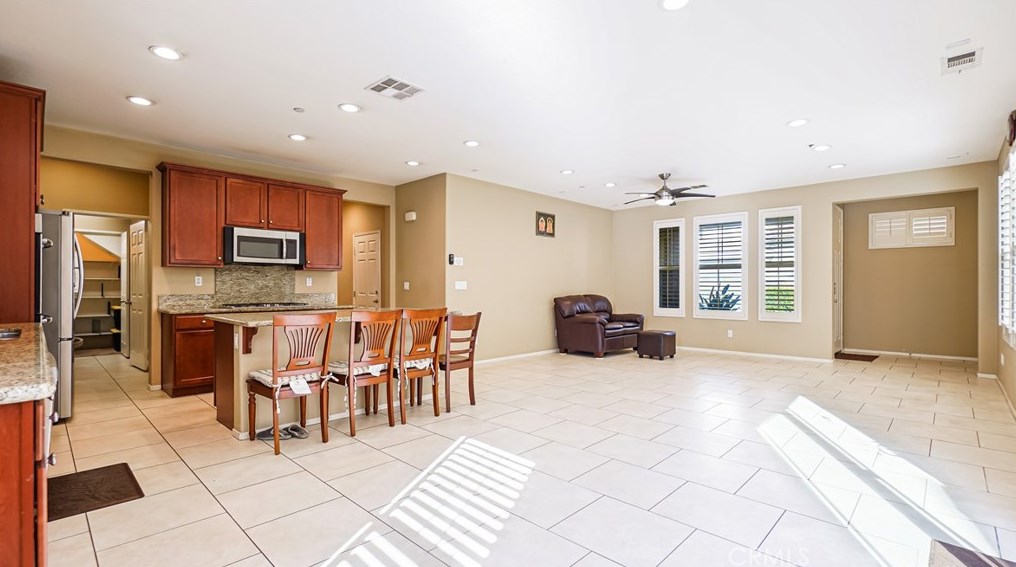 144 Compass, Irvine, CA 92618
