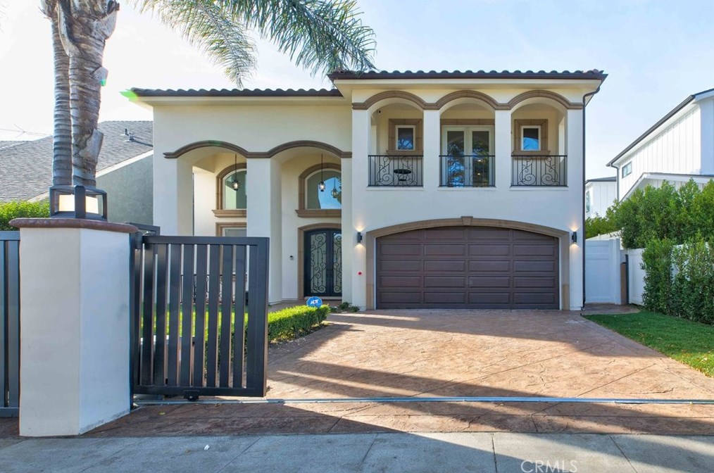 4719 Tobias Ave, Van Nuys CA  91403-2826 exterior