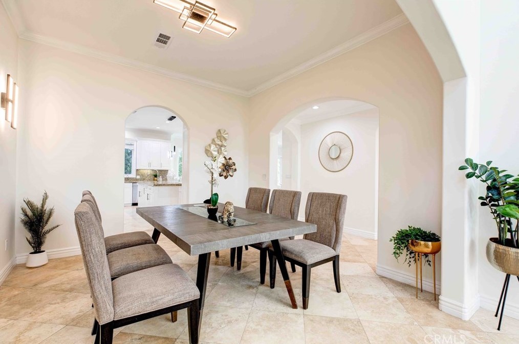 4719 Tobias Ave, Van Nuys CA  91403-2826 exterior
