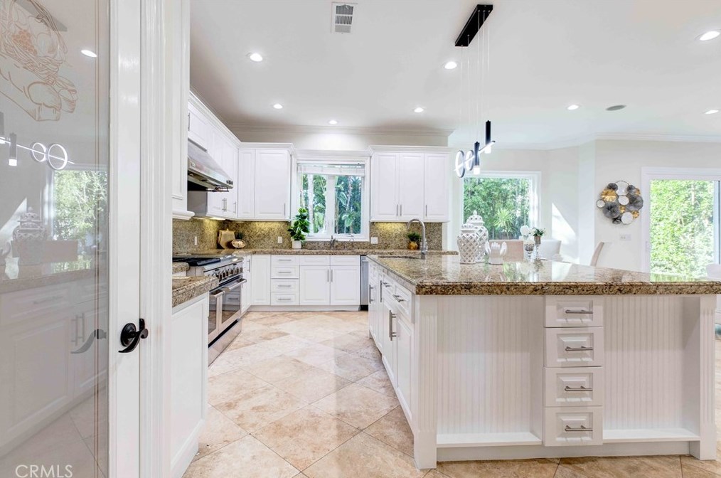 4719 Tobias Ave, Van Nuys CA  91403-2826 exterior