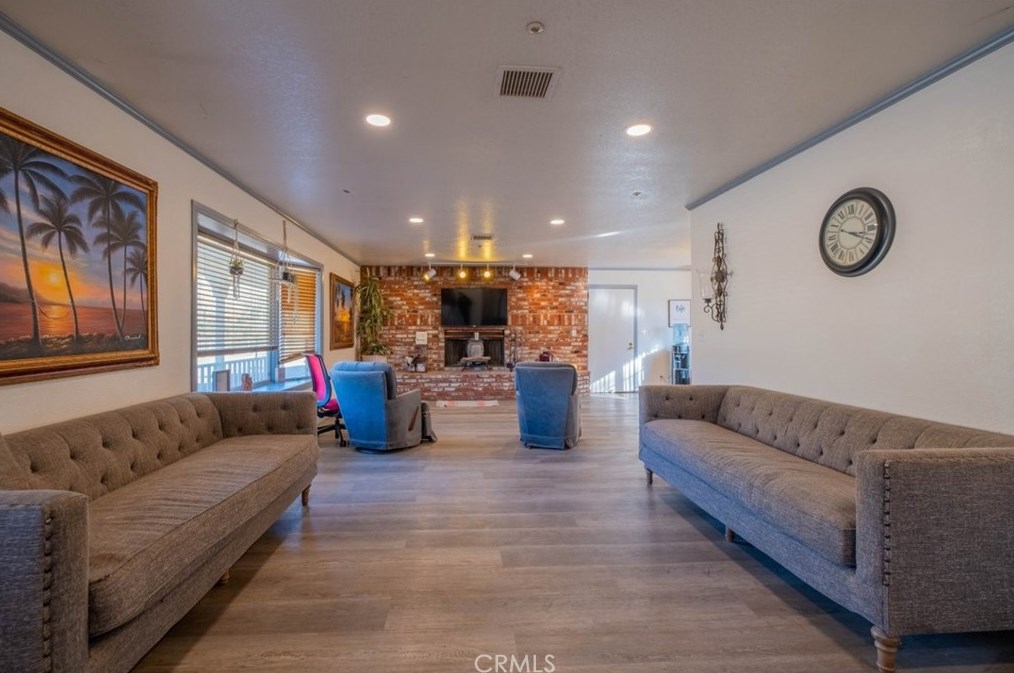 440 Soledad Pass Rd, Palmdale CA  93550-9789 exterior