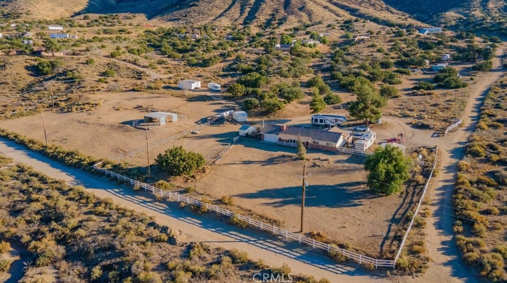 440 Soledad Pass Rd, Palmdale CA  93550-9789 exterior