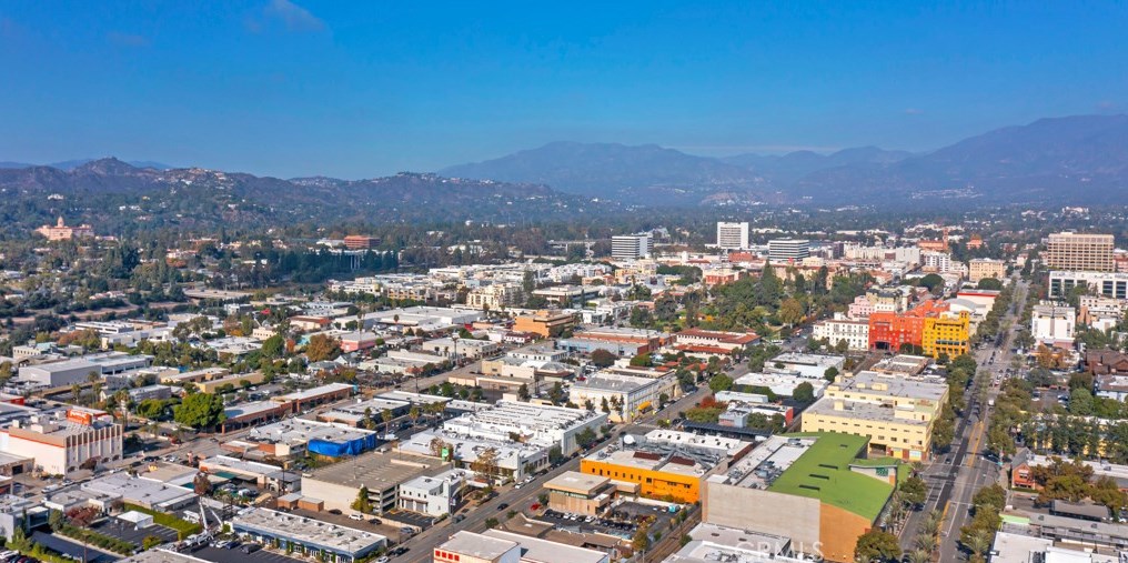 808 Magnolia Ave, Pasadena CA  91106-4609 exterior