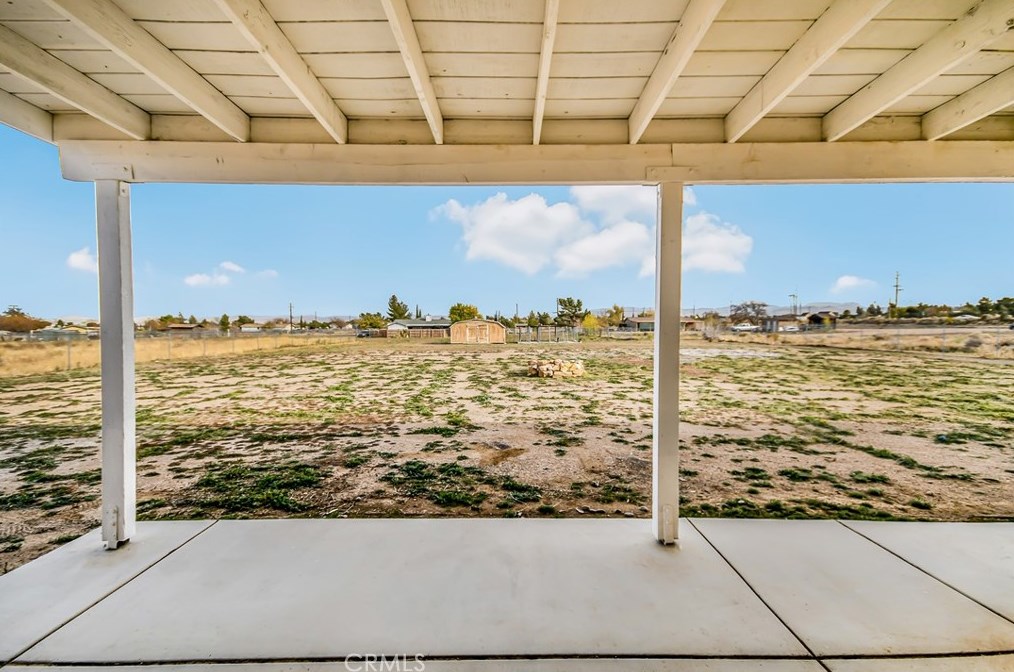 9791 Anaconda Ave, Hesperia CA  92344-0556 exterior