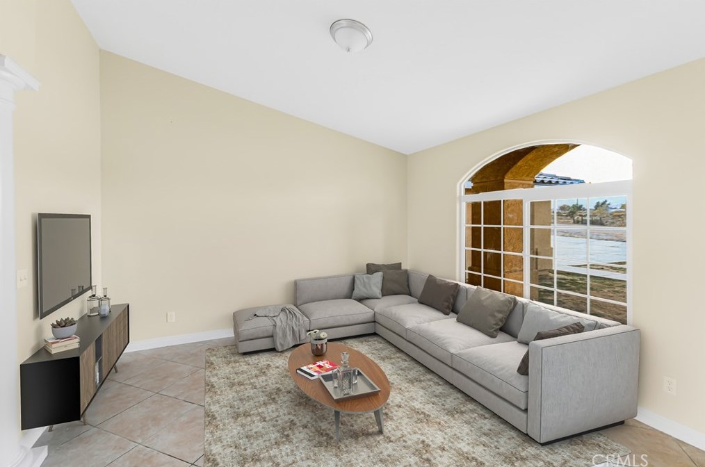 9791 Anaconda Ave, Hesperia CA  92344-0556 exterior