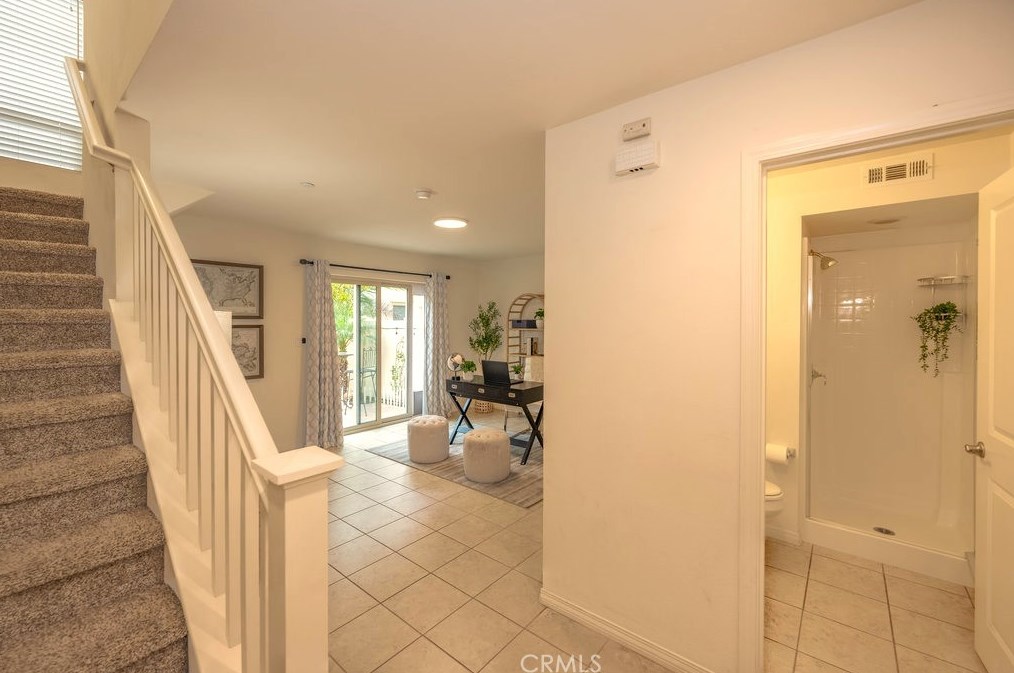12005 Rock Creek Ct, Hawthorne, CA 90250