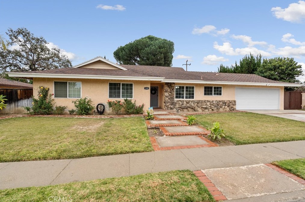 1182 Lundy Dr, Simi Valley, CA 93065