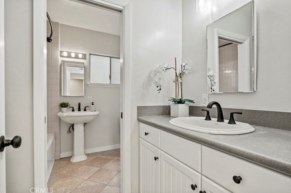 1136 Edna Pl, Covina CA  91724-2507 exterior