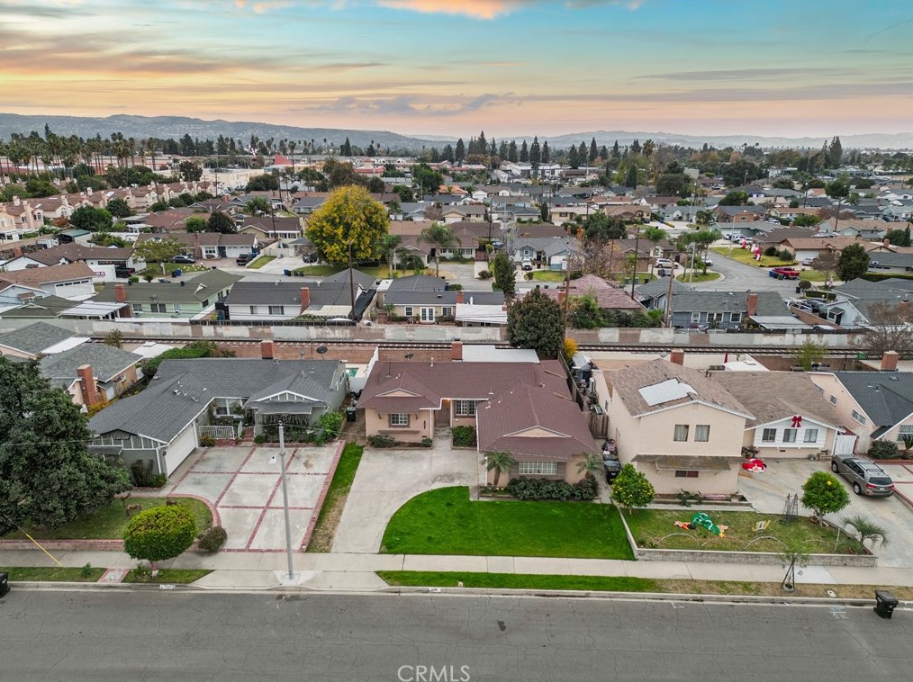 1136 W Edna Pl, Covina, CA 91722