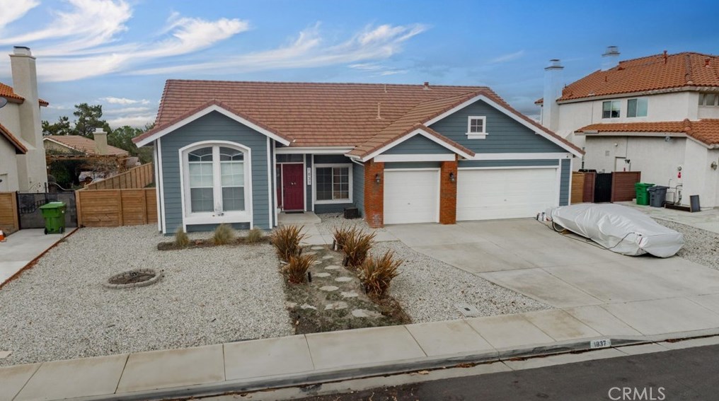 1837 Dawnridge Ct, Palmdale, CA 93551-4372
