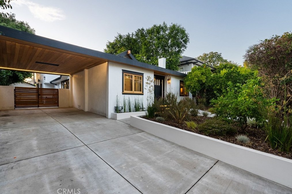 1927 Wilton Pl, Los Angeles CA  90068-3626 exterior