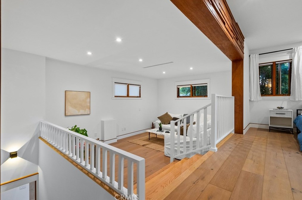 1927 Wilton Pl, Los Angeles CA  90068-3626 exterior
