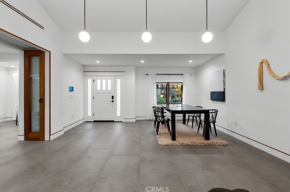 1927 Wilton Pl, Los Angeles CA  90068-3626 exterior