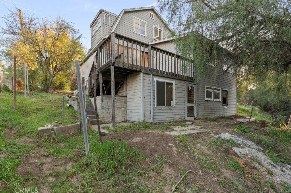 10791 Citrus Dr, Moorpark CA 93021-8700 exterior