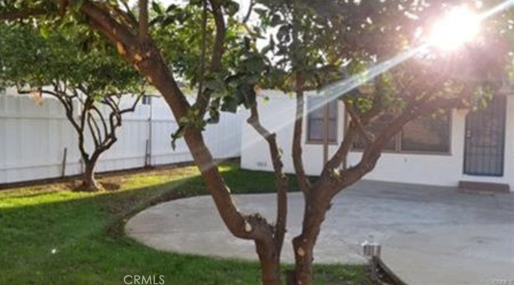 15007 Mankato St, San Fernando CA  91345-1629 exterior