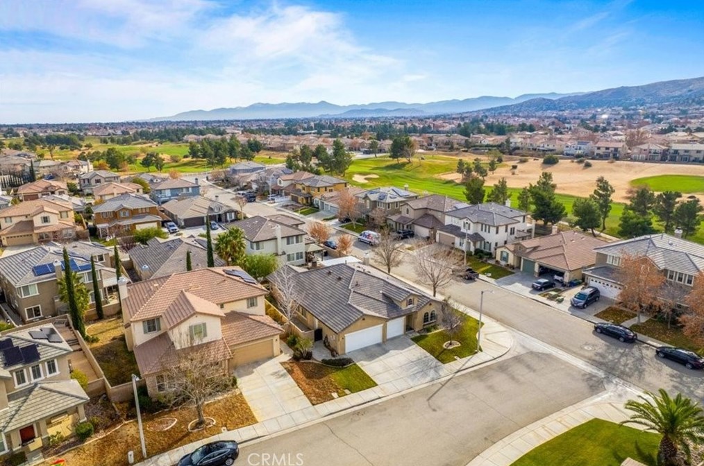 40744 Palmwood Ct, Palmdale, CA 93551-5611